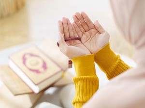 Doa Pembuka Rezeki dari Segala Penjuru Arab, Latin dan Artinya