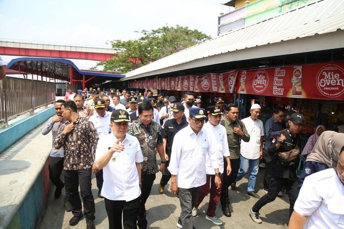 Budi Karya juga mengapresiasi Penjabat (Pj) Gubernur Sumsel Agus Fatoni atas komitmennya terhadap pembangunan transportasi umum yang ada di Bumi Sriwijaya.