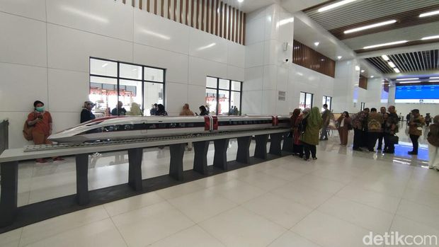 Miniatur kereta cepat (Tina Susilawati/detikcom)