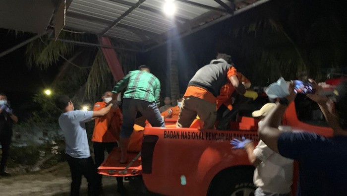 Pegawai Badan Pemeriksa Keuangan (BPK) RI wilayah Papua Barat bernama Edwin Rendra Acil (45) ditemukan tewas di rumahnya.
