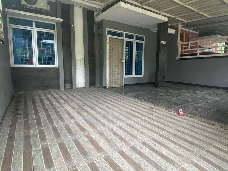 Penampakan Rumah Zaskia Gotik yang Dijual Rp 750 Juta