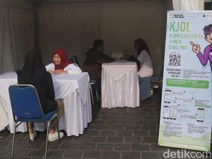 Antusiasme Warga Ikut Pemeriksaan Kesehatan Jiwa di CFD Dago