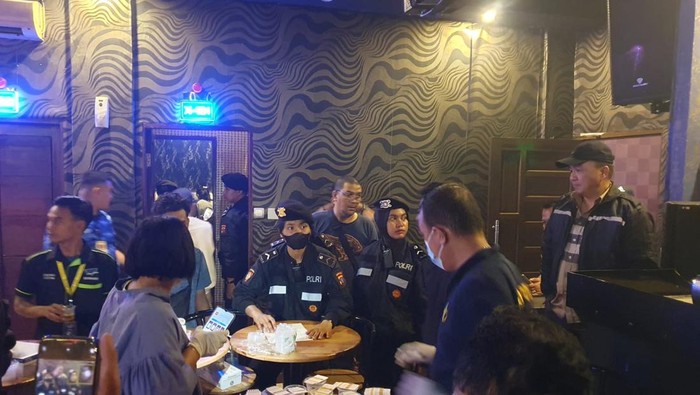 Polda Sumut razia tempat hiburan malam di Medan. (Dok Polda Sumut)