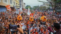 Begini suasana lautan pendukung Ganjar yang berkumpul dalam acara Gue Anak Jakarta (Ganjar) di kawasan Pademangan, Jakarta Utara, Minggu (15/10/2023).