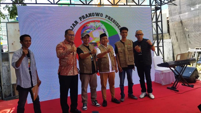 Relawan Sigap Susel mendeklarasikan Ganjar Pranowo sebagai capres.