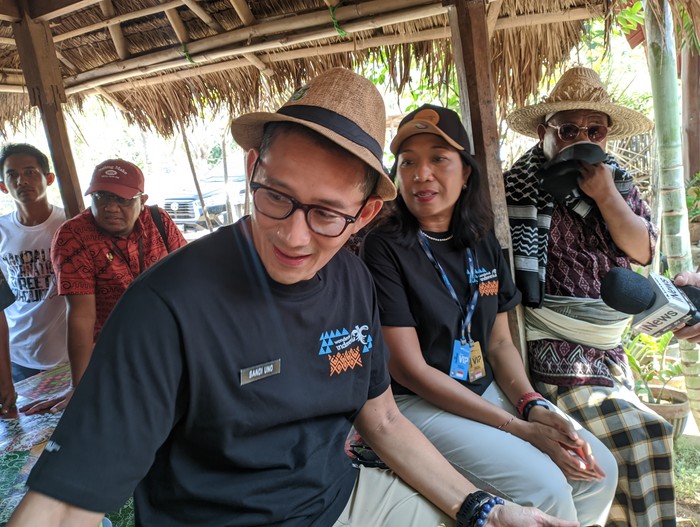 Menteri Pariwisata dan Ekonomi Kreatif Sandiaga Salahuddin Uno, di Lombok Tengah, Nusa Tenggara Barat, Minggu (15/10/2023).