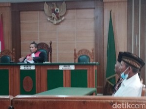 Divonis Bebas, 3 Petani Blitar Tuntut Negara Kembalikan Tanah Nenek Moyang