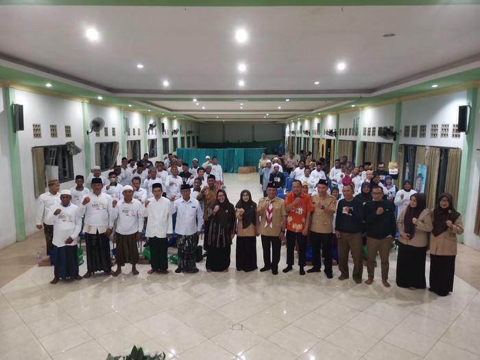 Sosialisasi DBH CHT, Pemkab Gresik Ajak Warga Bawean Gempur Rokok Ilegal