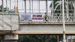 Spanduk Lawan Politik Dinasti Mejeng di Jaksel