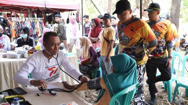 Polres Jepara menyelenggarakan trabas kamtibmas di Wana Wisata Sereni Indah Kecamatan Nalumsari, Minggu (15/10/2023).