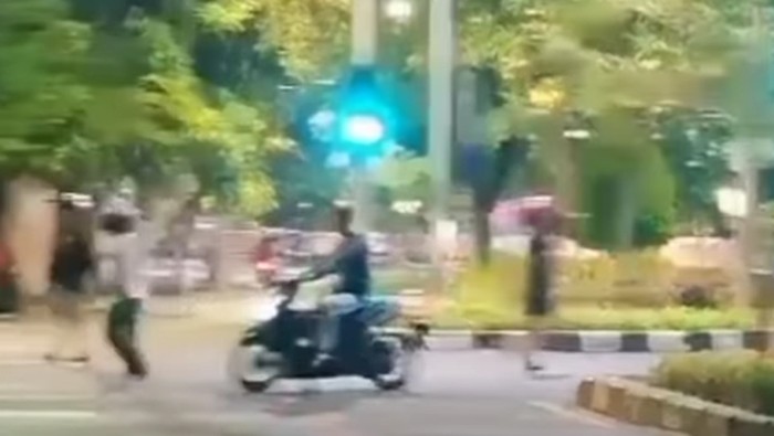 Video gangster di Surabaya viral di medsos.