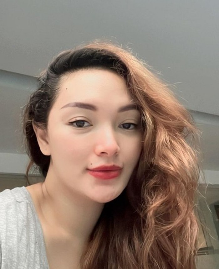 Zaskia Gotik Zaskia Gotik