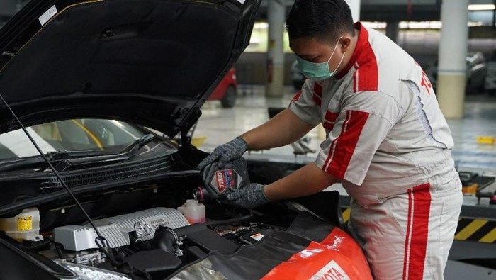 5 komponen mobil yang bisa terganggu gara-gara cuaca panas