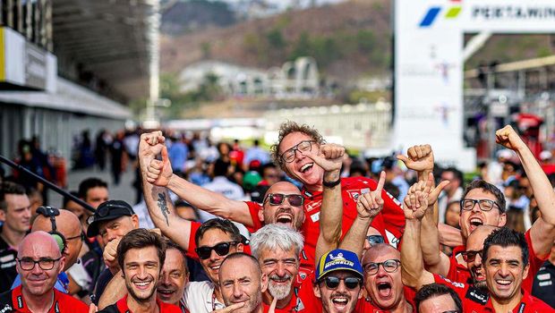 Francesco Bagnaia juara MotoGP Mandalika 2023 Francesco Bagnaia juara MotoGP Mandalika 2023
