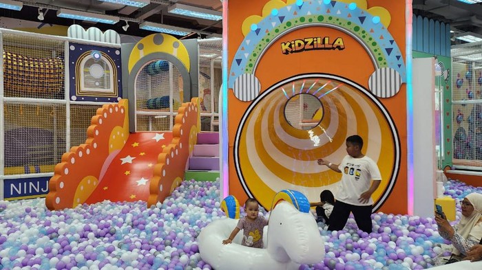 Funworld-Kidzilla Green Pramuka Square