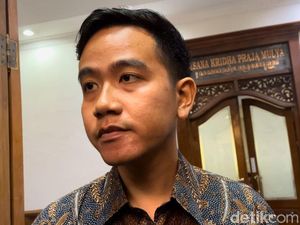 Beda Respons Gibran Kala MK Tolak Gugatan PSI Vs Kabulkan Mahasiswa Unsa