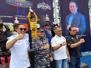 Ketum IMI Puji Kejurnas Grastrack - Motocross KASAL Cup di Deli Serdang