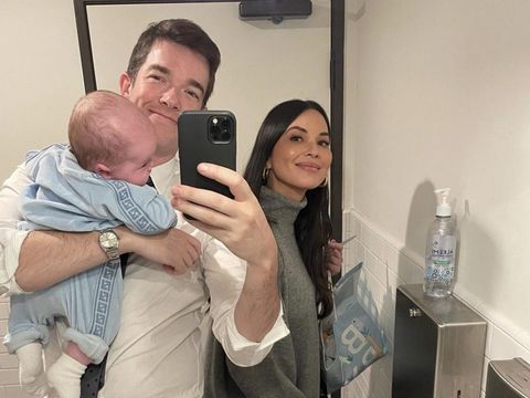 John Mulaney dan Olivia Munn