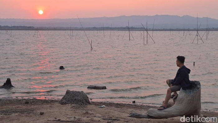 Terpopuler: Usia Tinggal 5 Tahun, Waduk Gajah Mungkur di Ambang Krisis