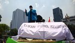 Keranda Mayat MK Bukan Punya Keluarga Diusung Massa