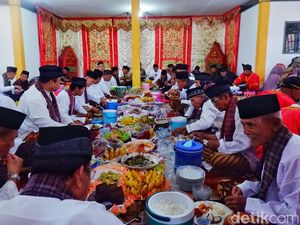 Saprahan hingga Tumpengan, Ini 5 Tradisi Makan Bersama Khas Indonesia