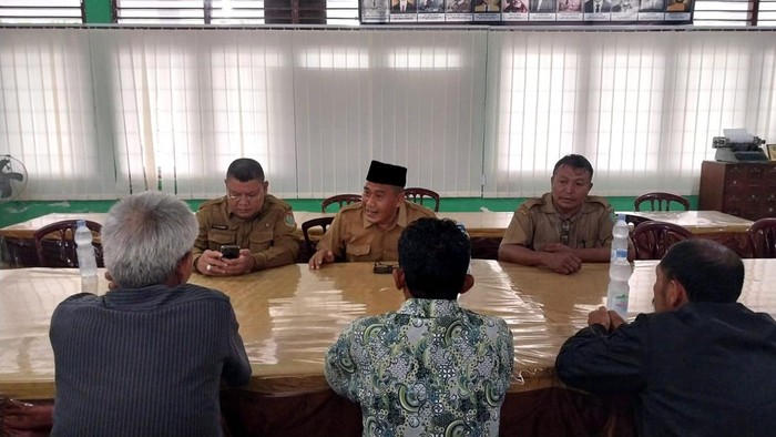 Mediasi orang tua pelaku dan korban bully di SMA Negeri 1 Stabat, Langkat. (Istimewa)