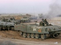 Tampang Tank Tua yang Disulap Jadi Angkutan Lapis Baja Tentara Israel