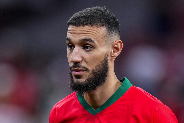 Moroccos Noussair Mazraoui during the International friendly soccer match between Morocco and Peru at the Civitas Metropolitano stadium in Madrid, Spain, Tuesday, March 28, 2023. (AP Photo/Manu Fernandez)