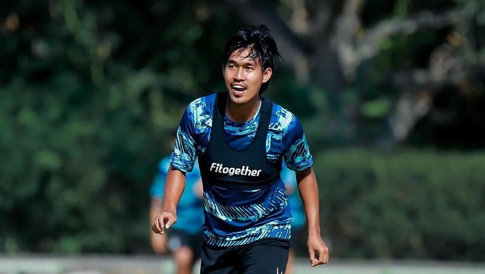 Pemain PSIS, Aqsha Prawira dipinjamkan ke tim Liga 3, Persik Kendal. Foto diunggah Senin (16/10/2023).