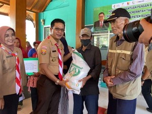 Bupati Bandung Gelontorkan BLT hingga 6.422 Ton Beras di 31 Kecamatan