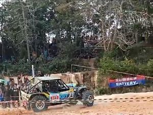 Offroader yang Tabrak 18 Penonton di Muaro Jambi Alami Patah Tangan