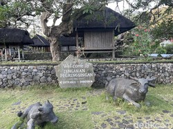 Desa Kuno Tenganan Pegringsingan