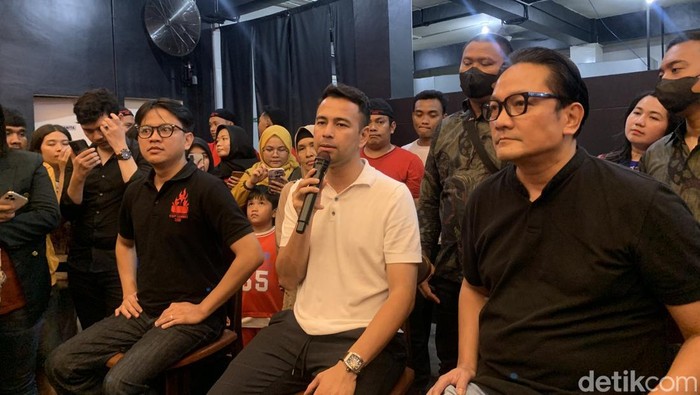 Raffi Ahmad saat hadiri pembukaan Rojo Sambel di Medan. (Foto: Kartika Sari/detikSumut).