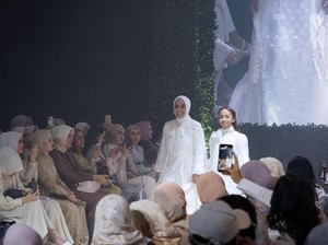 Nagita hingga Soraya Zulhas Ramaikan Pagelaran Busana Rose and Beyond