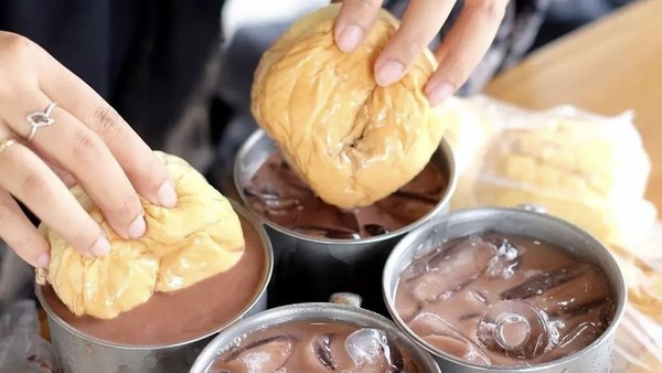 Slurpp! 20 Es Coklat Viral Rp 6 Ribuan Ada di Sini