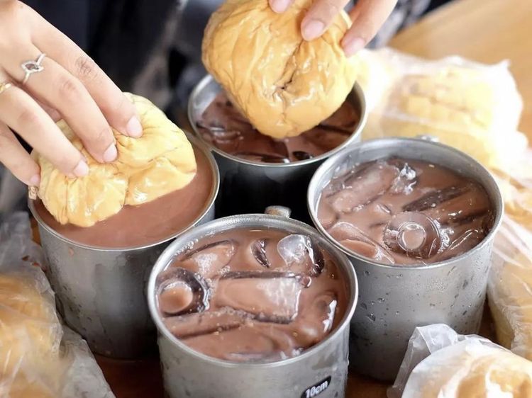Slurpp! 20 Es Coklat Viral Rp 6 Ribuan Ada di Sini
