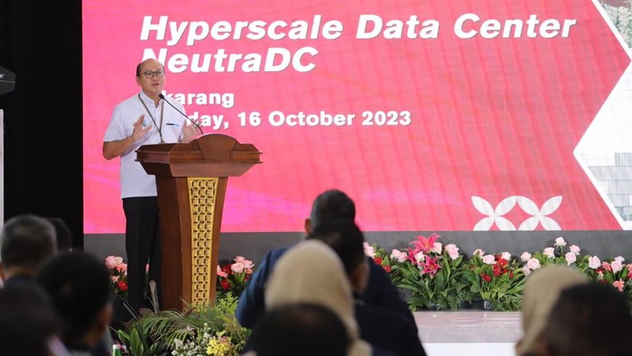Wakil Menteri Badan Usaha Milik Negara (BUMN) Republik Indonesia Rosan Perkasa Roeslani mengunjungi Hyperscale Data Center (HDC) Cikarang milik Telkom Data Ekosistem (NeutraDC), anak usaha TelkomGroup di Cikarang.