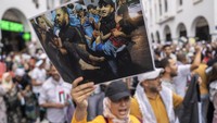 Aksi ini sebagai bentuk solidaritas terhadap warga Palestina di Gaza.  
