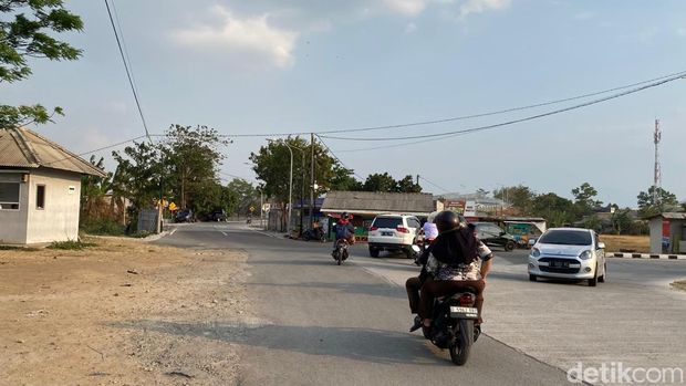 Akses menuju Stasiun Tegalluar via Cimekar, Cileunyi.
