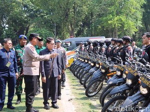 Pesan Kapolres Saat Gelar Pasukan: Apapun Pilihannya, Ayo Jaga Bojonegoro!