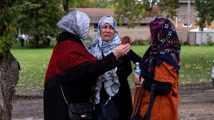 Bocah Muslim AS Dibunuh Gegara Perang Israel-Hamas Seorang bocah berusia 6 tahun tewas di tangan pria berumur 71 tahun di Illinois, AS. Pelaku membunuh bocah tersebut karena terpengaruh suasana perang Israel-Hamas.