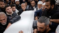 Bocah berusia 6 tahun yang tewas tersebut bernama Wadea Al-Fayoume. 