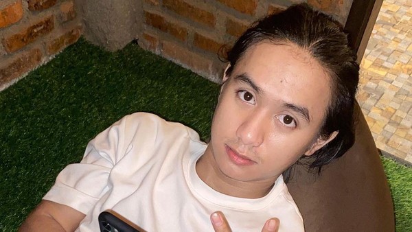 Transformasi Bowo TikTok yang Kini Glow Up, Disebut Mirip Suami Sherina