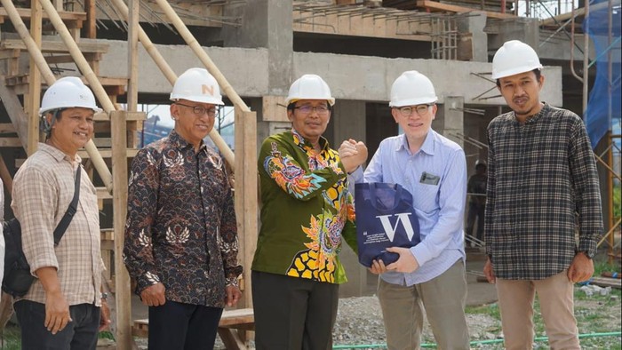 Direktur Pemberdayaan Zakat dan Wakaf Waryono