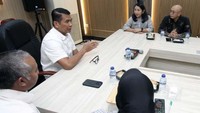 Dengan kemitraan ini, Herbalife dan Kemenpora RI berkomitmen untuk bekerja sama dalam memberikan edukasi kepada masyarakat mengenai gaya hidup sehat dan aktif melalui berbagai kegiatan olahraga dengan komunitas, serta program pendidikan nutrisi dan kesehatan.  