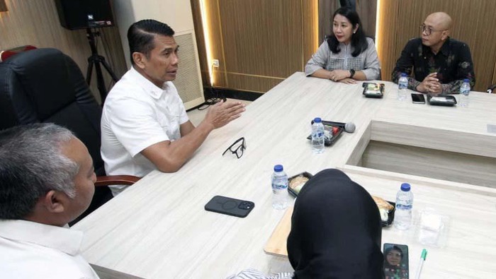 Kemenpora RI bersinergi dengan Herbalife Indonesia. Sinergi ini untuk memberikan edukasi kepada masyarakat mengenai gaya hidup sehat.