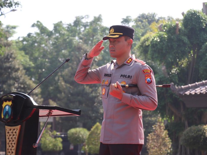 Gelar Pasukan Operasi Mantap Brata Semeru 2023-2024 di halaman Pendopo Kabupaten Malang, Jalan Panji, Kepanjen