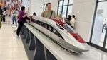 Melihat Lebih Dekat Kereta Cepat Jakarta Bandung Berkecepatan 350 Km/Jam