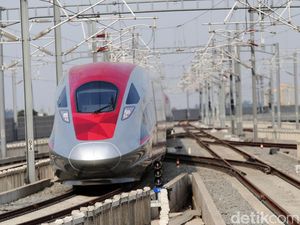 Diam-diam Ada Investor Mau Ikut Garap Kereta Cepat ke Surabaya, Siapa Ya?