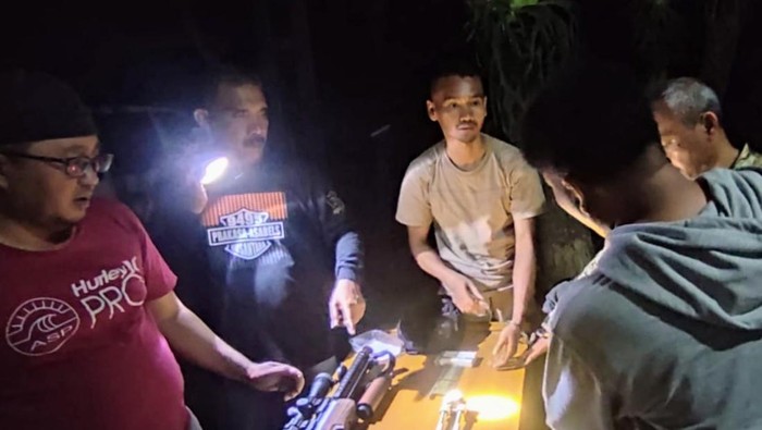 Komplotan pemburu liar di TN Baluran Situbondo yang ditangkap